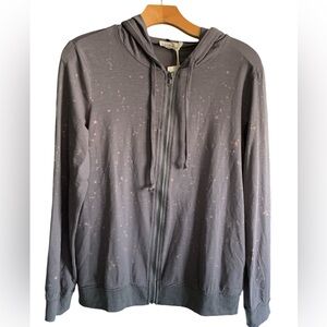 Hem & Thread Hoodie with bleach splatter 😍